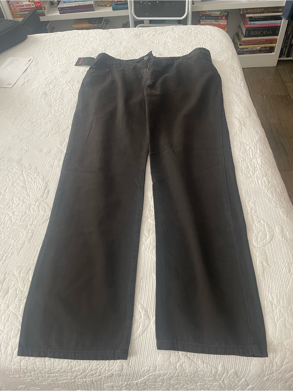 Zara Men's Black Straight-Leg Chinos